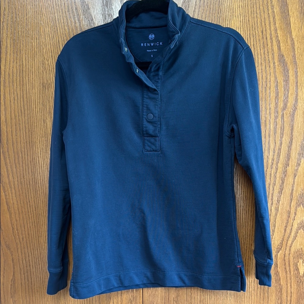 Renwick Women's Navy Sweatshirt